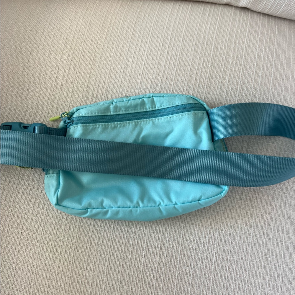 Lululemon Belt Bag - Picture 2 of 4
